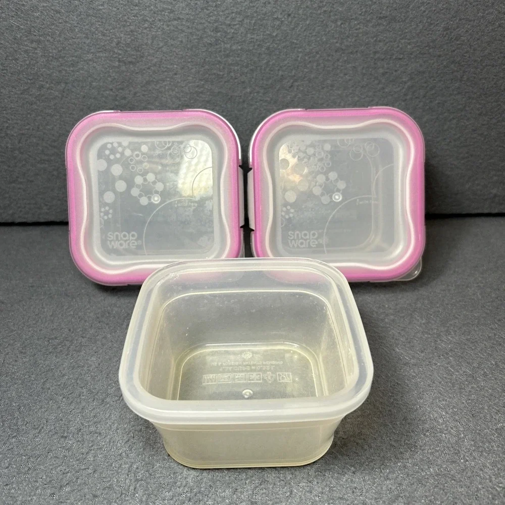 Snapware Small Square Plastic Food Storage Containers Set 1.34 Cups 4